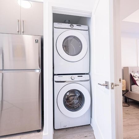Luxury & Comfy Apartment, Mins Drive To All Niagara Falls Attraction Exterior photo
